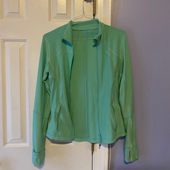 Lululemon Jacket - Picture 4 of 7